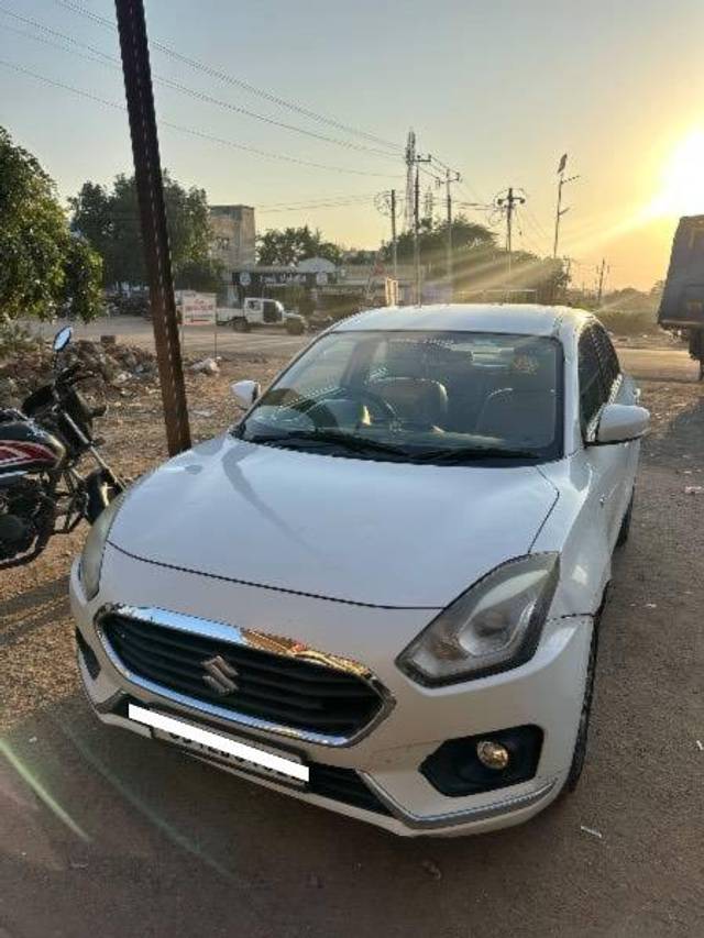 https://images10.gaadi.com/usedcar_image/4229776/original/processed_13af6079-27e2-404c-84c4-cffceca3cfae.jpg?imwidth=6400