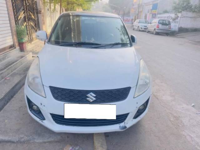 https://images10.gaadi.com/usedcar_image/4229797/original/processed_03650ee3-0bec-4dba-a9e4-a169dac7a82f.jpeg?imwidth=6400