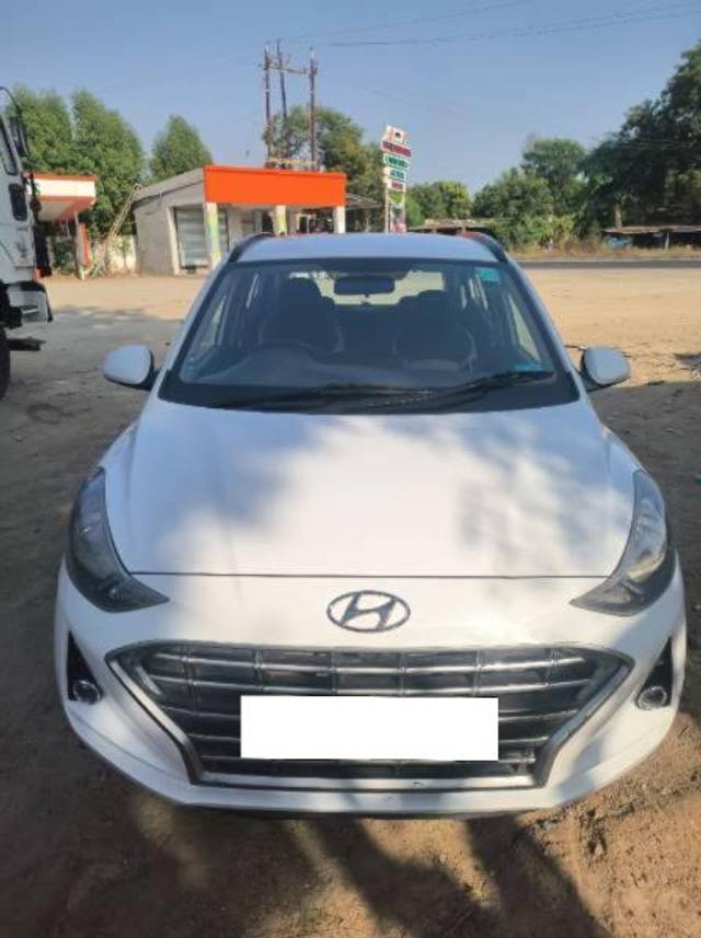 https://images10.gaadi.com/usedcar_image/4229820/original/processed_c3e10633-5321-4181-8d17-f513e4e43a47.jpg?imwidth=6400