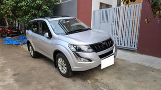 Mahindra XUV500 2011-2015 Mahindra XUV500 W11 FWD Diesel