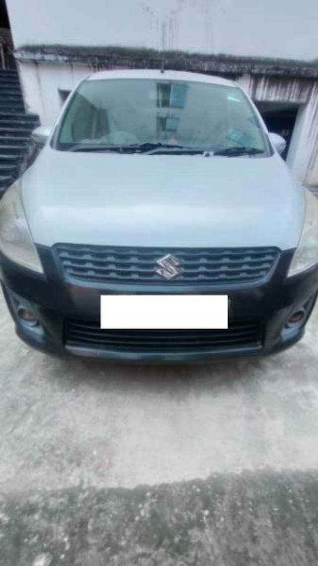 https://images10.gaadi.com/usedcar_image/4229900/original/processed_8bfc7b33-8d11-4fd2-b9b3-efa00953a1ca.jpg?imwidth=6400