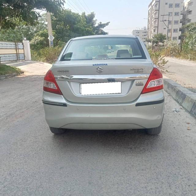 https://images10.gaadi.com/usedcar_image/4230035/original/processed_8396565e2d3c6428b6cf79584e6deacb.jpg?imwidth=6401