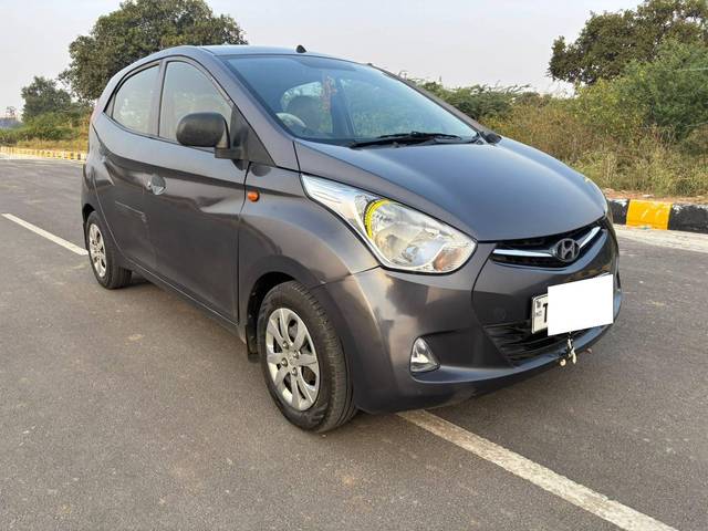 https://images10.gaadi.com/usedcar_image/4230074/original/processed_928f58c33d9befb4a61d189dd98cbb69.jpg?imwidth=6400