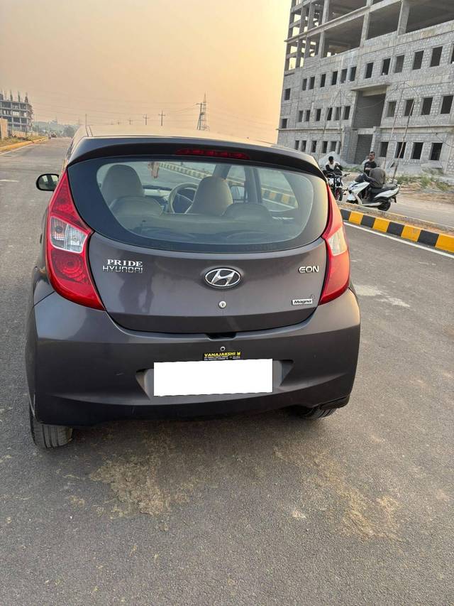 https://images10.gaadi.com/usedcar_image/4230074/original/processed_bc77d95ac27c45f7e3154f0e9fbec53d.jpg?imwidth=6402