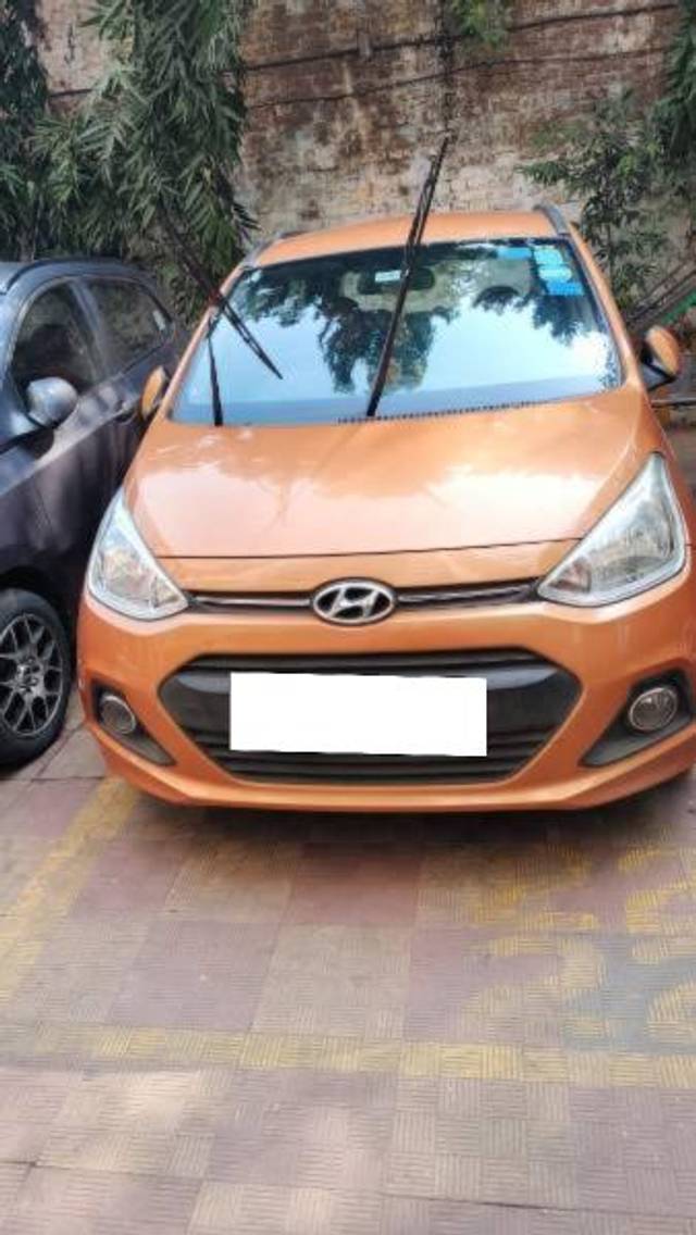 https://images10.gaadi.com/usedcar_image/4230171/original/processed_73788b89-287a-465b-a3c9-915e0ea72a5a.jpg?imwidth=6402