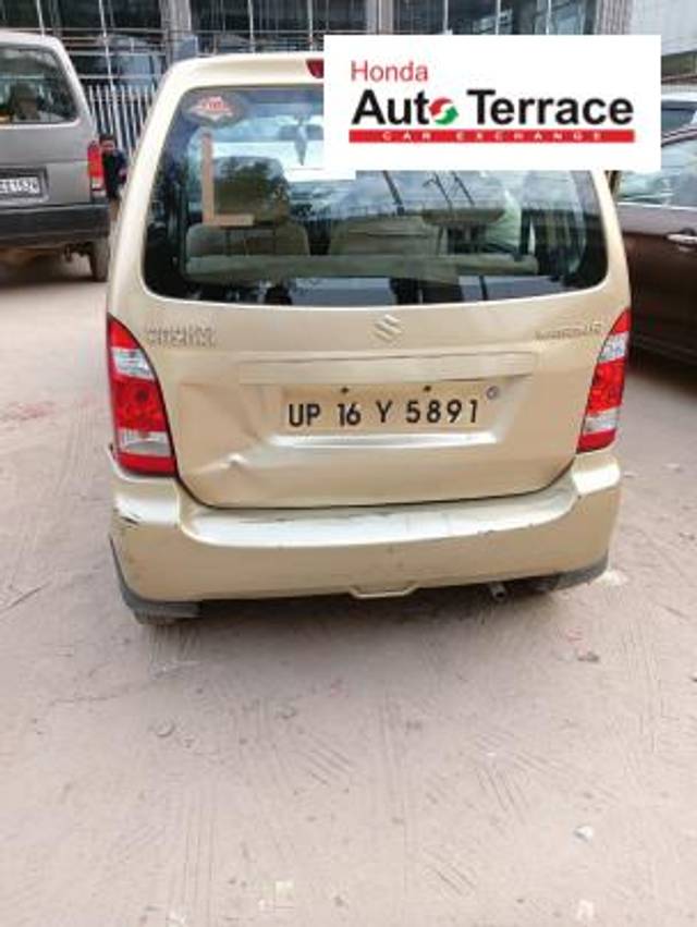 https://images10.gaadi.com/usedcar_image/4230195/original/aa292ada02fa3f1d64401739d1745040.jpg?imwidth=6400