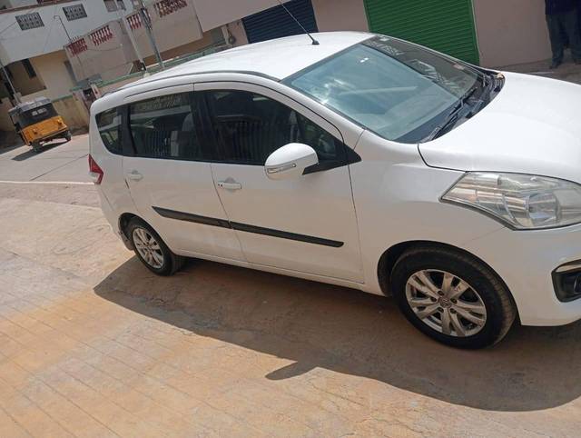 https://images10.gaadi.com/usedcar_image/4230250/original/processed_72a86726b037005c7c6e38f461059dac.jpg?imwidth=6401