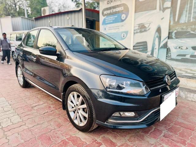 https://images10.gaadi.com/usedcar_image/4230293/original/processed_e673e1ec140df15c0161f64e53630dbb.jpg?imwidth=6400