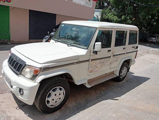 https://images10.gaadi.com/usedcar_image/4230294/original/processed_22033e0440841755f0e31f0104fb7148.jpg?imwidth=6401