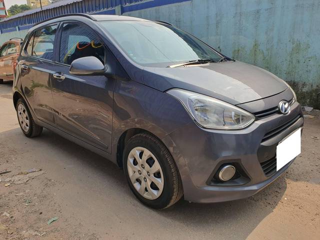 https://images10.gaadi.com/usedcar_image/4230397/original/processed_a17388ea7c2f82a49e134e9ad99db860.jpg?imwidth=6400