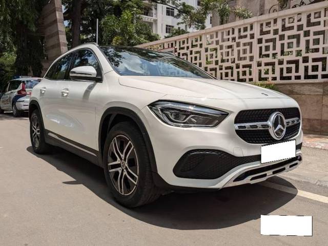 https://images10.gaadi.com/usedcar_image/4230427/original/processed_74f3380e1f00a86c5c3534ef040581b2.jpg?imwidth=6400