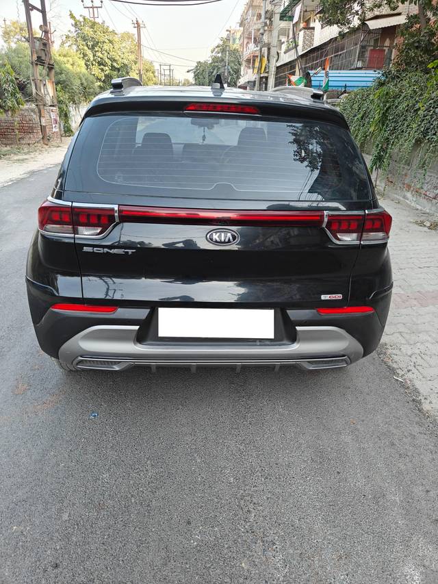 https://images10.gaadi.com/usedcar_image/4230439/original/processed_8579e179c6b47af4633f273649075daa.jpg?imwidth=6401