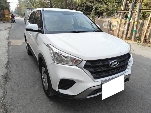 https://images10.gaadi.com/usedcar_image/4230479/original/processed_1a0d952473769ee3a7fe53e66b267ce5.jpg?imwidth=6400