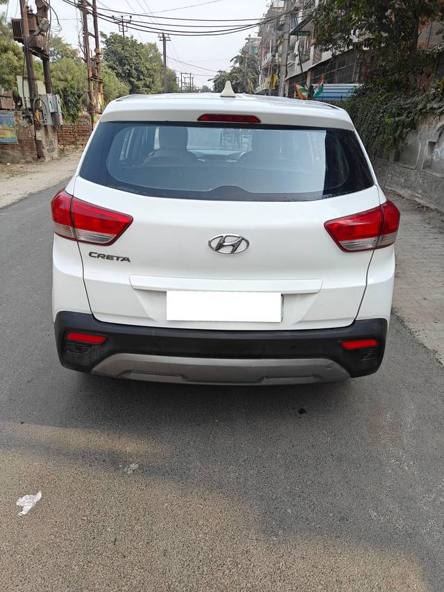 https://images10.gaadi.com/usedcar_image/4230479/original/processed_309408add0a5e8a651cee90e5272be50.jpg?imwidth=6401