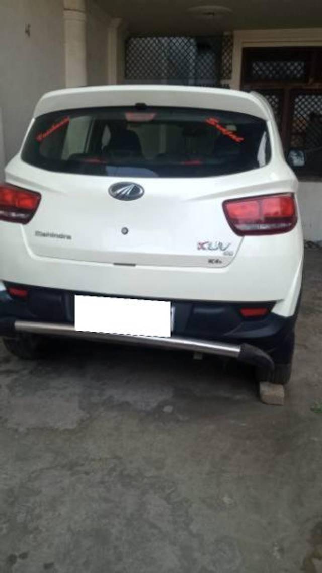 https://images10.gaadi.com/usedcar_image/4230507/original/processed_7b2b4dd5-4ba0-4439-9041-9725a8cba941.jpg?imwidth=6402