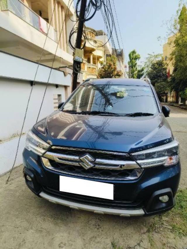 https://images10.gaadi.com/usedcar_image/4230523/original/processed_8f63eef3-df76-458e-a9e0-9509ed7a293c.jpg?imwidth=6400