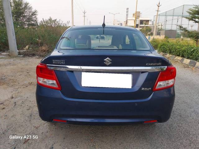 https://images10.gaadi.com/usedcar_image/4230534/original/processed_fbc6922d2ff309d4f334eac4e2160e68.jpg?imwidth=6401