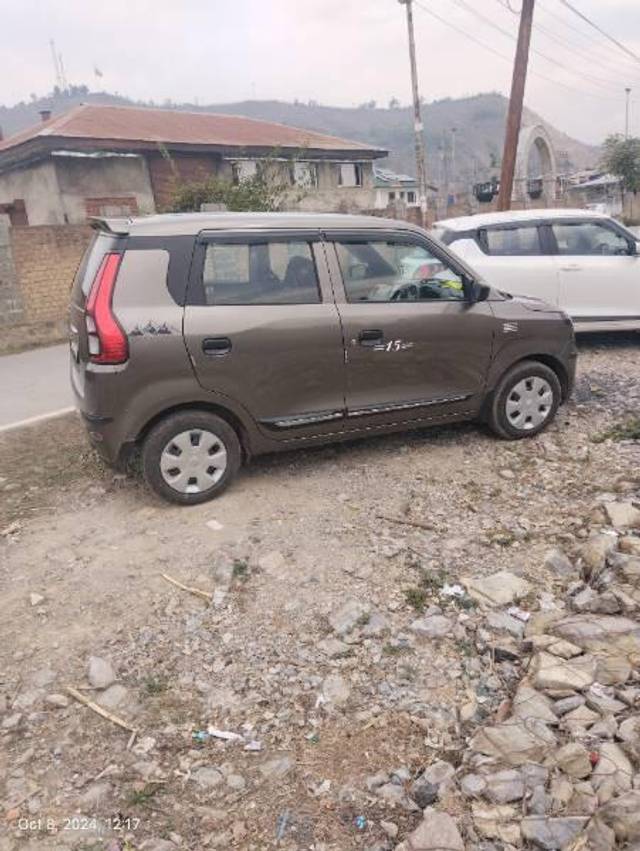 https://images10.gaadi.com/usedcar_image/4230544/original/processed_37a7e195-dbf2-445a-a196-5087f0eaa45e.jpg?imwidth=6400