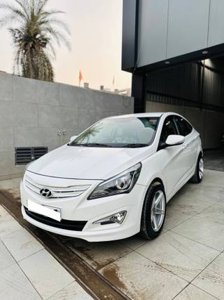 Hyundai Verna 2016-2017 Hyundai Verna 1.6 CRDi S