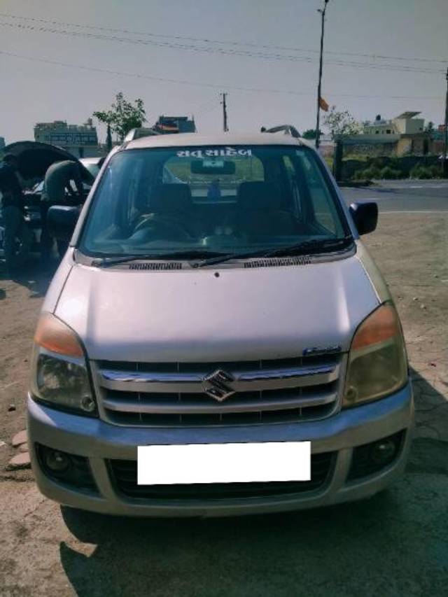 https://images10.gaadi.com/usedcar_image/4230549/original/processed_d09b3837-744d-4985-9366-202a754640b9.jpg?imwidth=6400