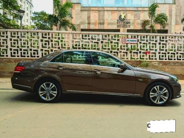 https://images10.gaadi.com/usedcar_image/4230668/original/processed_cbc6e9667dccfa92ed887b5c701ec323.jpg?imwidth=6401