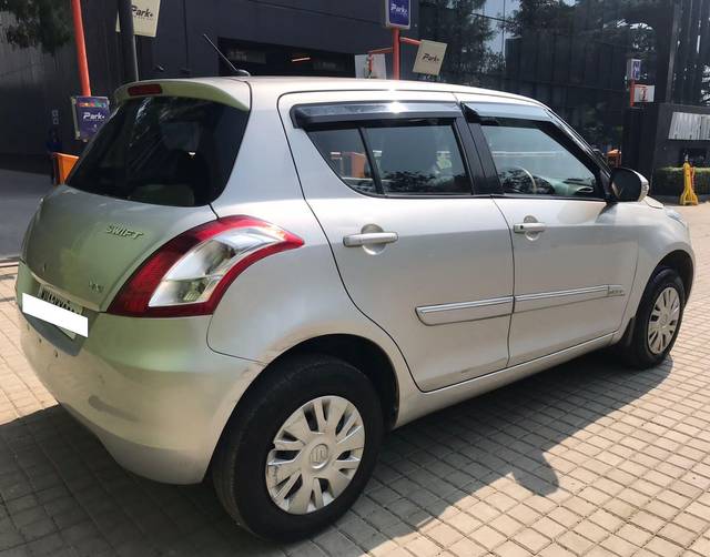 https://images10.gaadi.com/usedcar_image/4230711/original/processed_26fa007f6935265a482892180c100b80.jpg?imwidth=6402