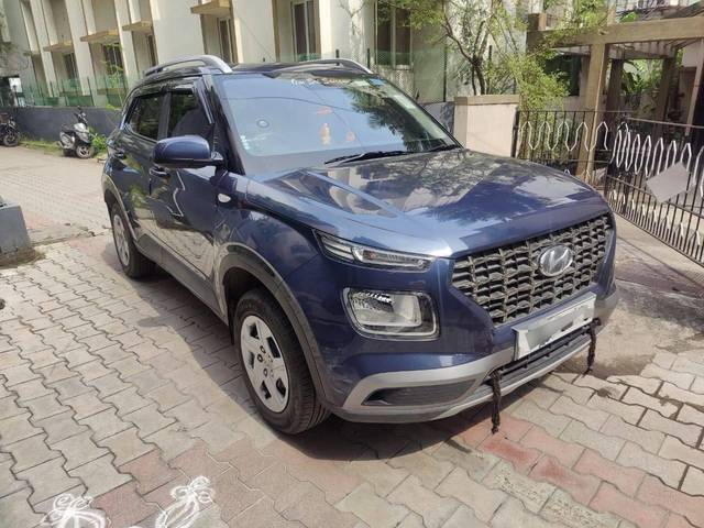 https://images10.gaadi.com/usedcar_image/4230897/original/processed_94583a1e16e81a9a3339f8b50c0cd7be.jpg?imwidth=6400