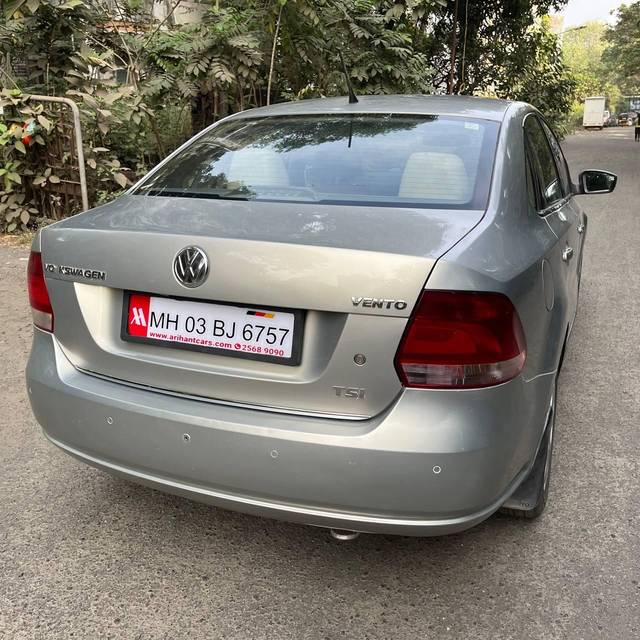 https://images10.gaadi.com/usedcar_image/4230907/original/processed_17f78ed78a23daa46058a75e0e14dbe0.jpg?imwidth=6402