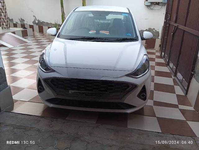 https://images10.gaadi.com/usedcar_image/4230919/original/processed_e3c43527-36b4-48c6-ac45-8ed48307f94d.jpg?imwidth=6402