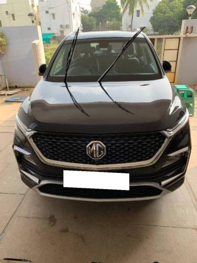 https://images10.gaadi.com/usedcar_image/4230929/original/processed_7f4869a6-e1b0-41d4-b9ba-bc061f3050fe.jpg?imwidth=6400