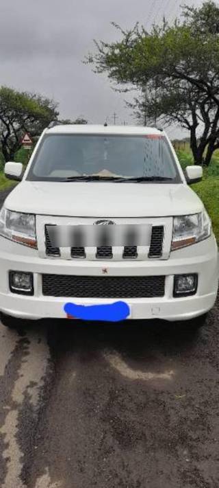 Mahindra TUV 300 2015-2019 Mahindra TUV 300 T8