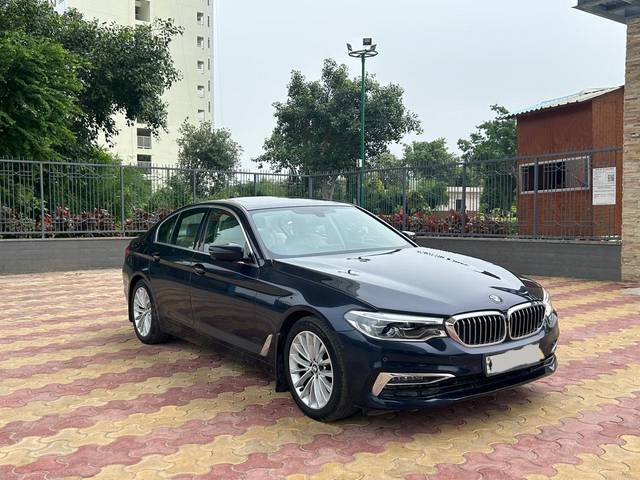 https://images10.gaadi.com/usedcar_image/4231095/original/e1d2c4f8201ae398a7fd7607268300be.jpg?imwidth=6400