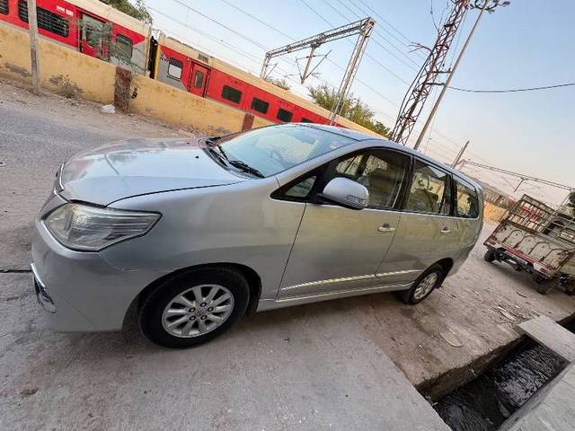 https://images10.gaadi.com/usedcar_image/4231130/original/b16a2ad20db8dc3b544c83130e876cdf.jpeg?imwidth=6402