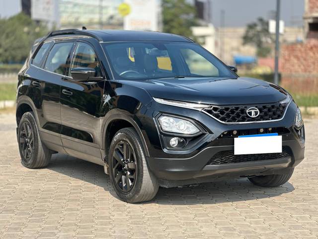 https://images10.gaadi.com/usedcar_image/4231136/original/processed_98a0240e2334741f5aada44b7161deac.jpg?imwidth=6400