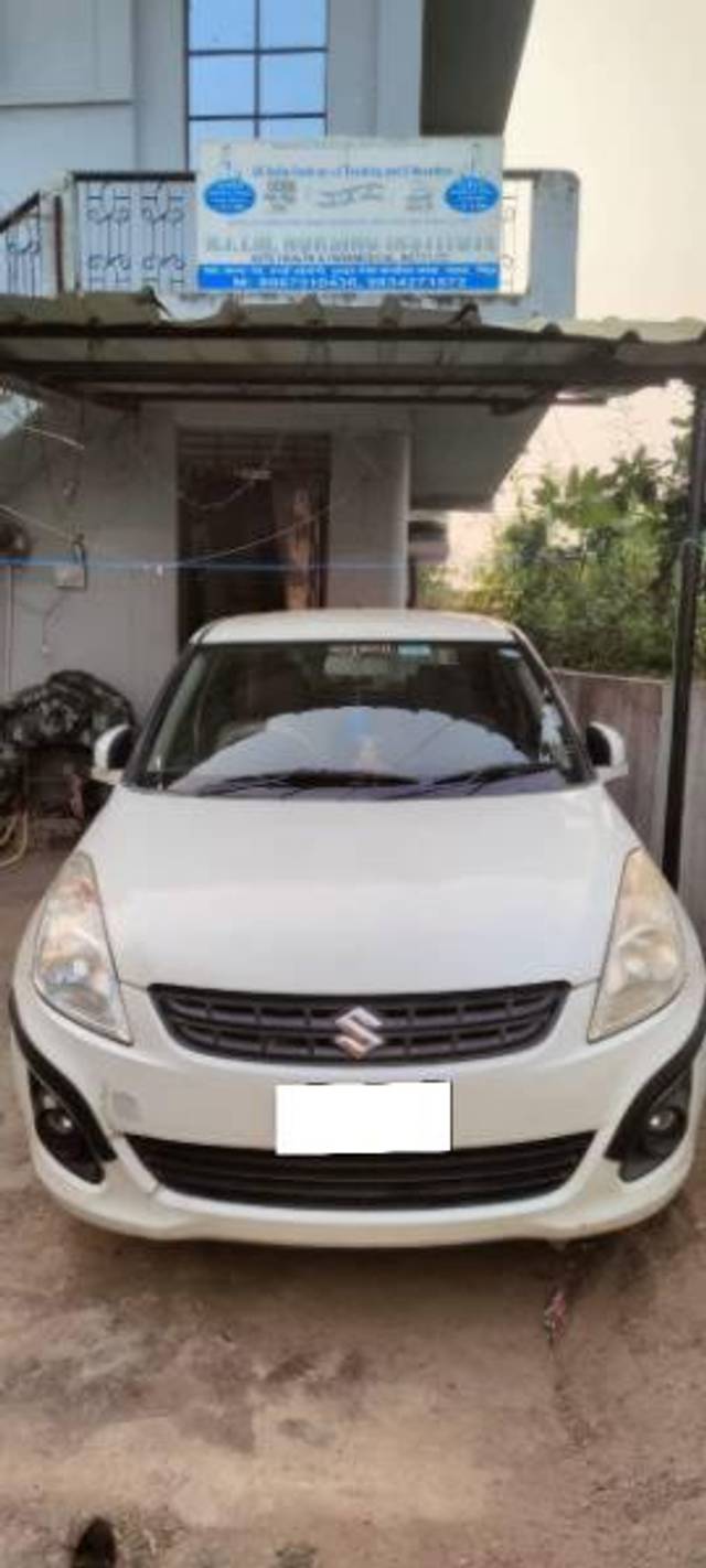 https://images10.gaadi.com/usedcar_image/4231141/original/processed_9e18477e-59b8-4c25-bbfb-12de61a22e63.jpg?imwidth=6402