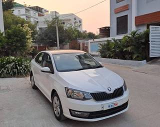 Skoda Rapid Skoda Rapid 1.5 TDI Ambition BSIV