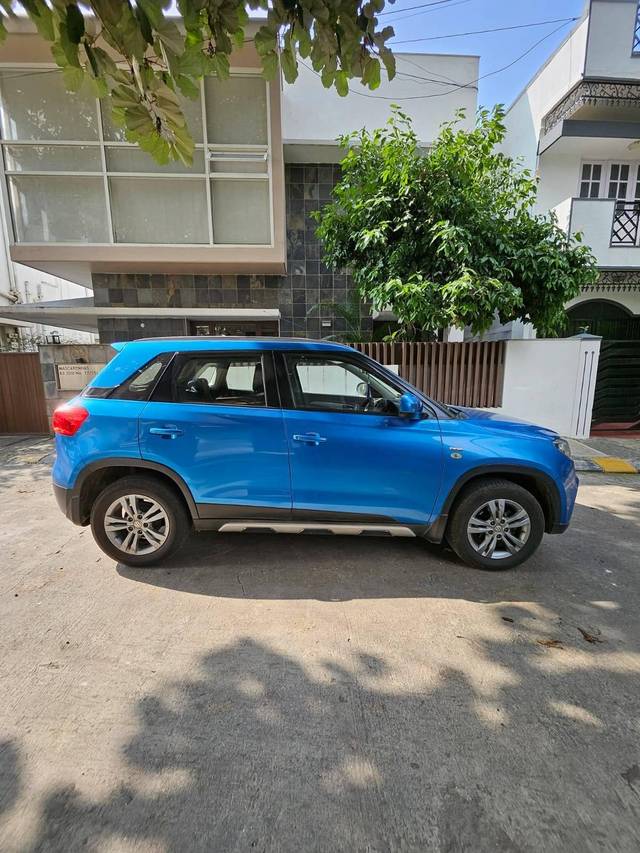 https://images10.gaadi.com/usedcar_image/4231203/original/processed_617038997bcc341133ac0f0fce2981d4.jpg?imwidth=6401