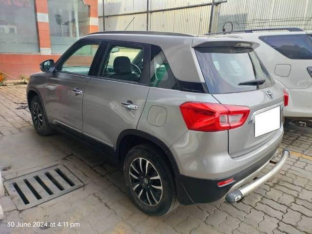 https://images10.gaadi.com/usedcar_image/4231338/original/processed_f7ec3306-a28c-4a4e-9f07-e1bc3e371464.jpg?imwidth=6402