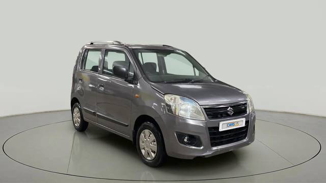 https://images10.gaadi.com/usedcar_image/4231370/original/4e473fcecbb5e0062569b6a27cc9e2da.jpg?imwidth=6400