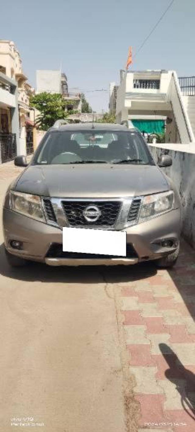 https://images10.gaadi.com/usedcar_image/4231535/original/processed_47d57416-667d-41e8-a7c8-704b01462c12.jpg?imwidth=6400