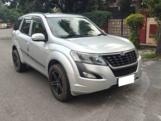 Mahindra XUV500 Mahindra XUV500 W5 BSIV