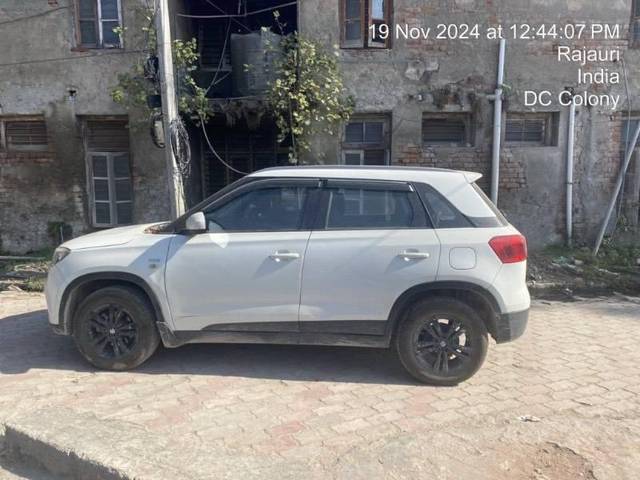 https://images10.gaadi.com/usedcar_image/4231666/original/processed_5b65b256-89e4-4ead-8419-8064c6e069cb.jpeg?imwidth=6402