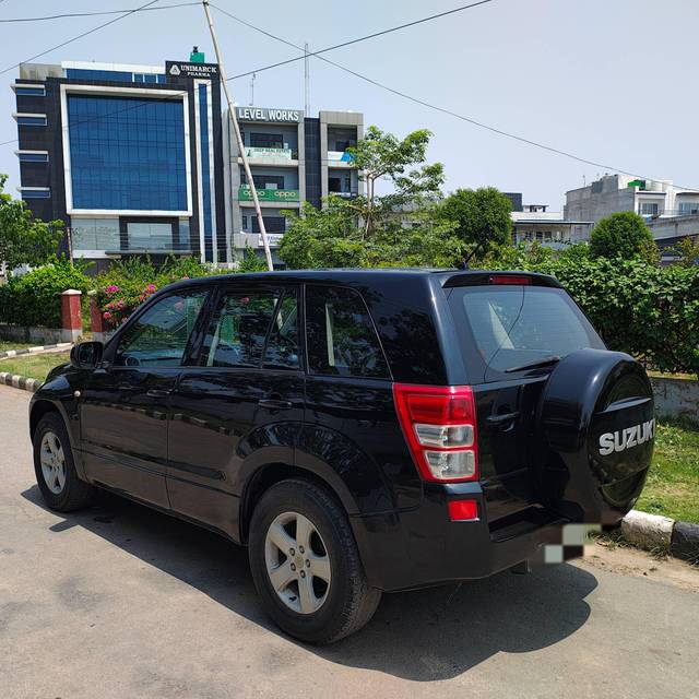https://images10.gaadi.com/usedcar_image/4231751/original/processed_3e34a87b54f1e5b2bc276d3ea312caa8.jpg?imwidth=6402