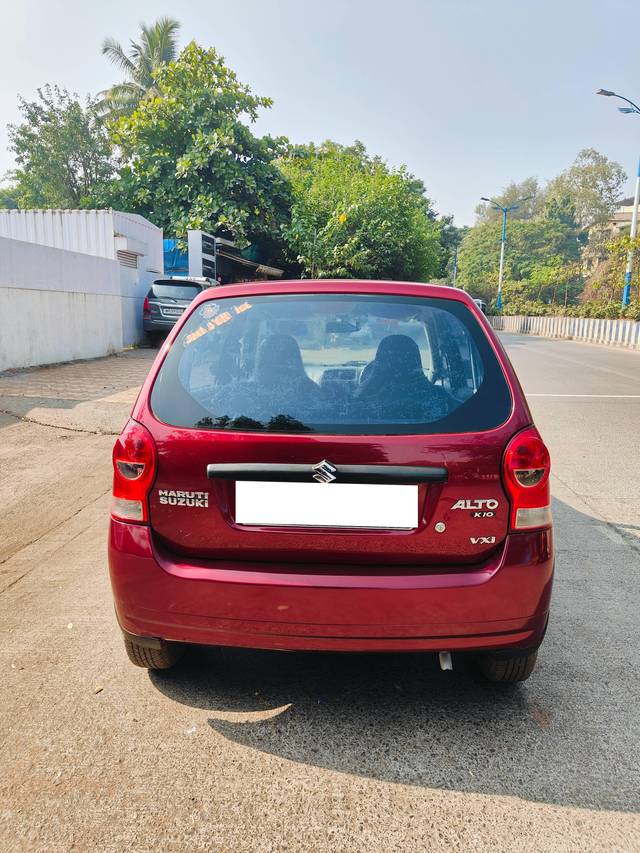 https://images10.gaadi.com/usedcar_image/4231760/original/processed_9720382dec7a32c2de34de7f37ca9e2d.jpg?imwidth=6402