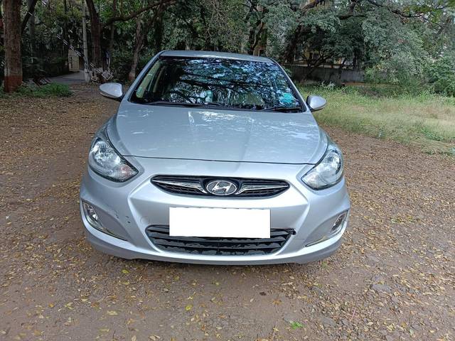 https://images10.gaadi.com/usedcar_image/4231841/original/processed_5b90064fe0dcc906b705f7ec251acb70.jpg?imwidth=6400