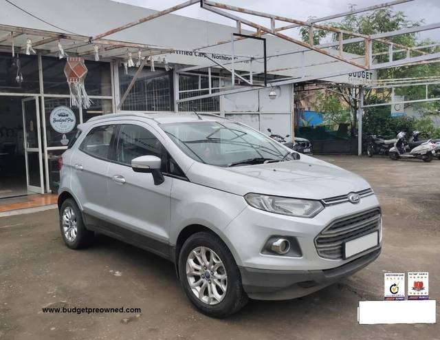 https://images10.gaadi.com/usedcar_image/4231865/original/processed_5a2390014b00bf7c0db22380ce663a70.jpeg?imwidth=6400