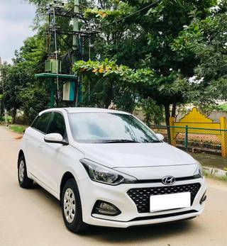 Hyundai Elite i20 2017-2020 Hyundai i20 1.2 Spotz