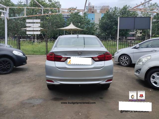 https://images10.gaadi.com/usedcar_image/4231888/original/processed_05947d99e7f31c647fe20c96650eda62.jpeg?imwidth=6401