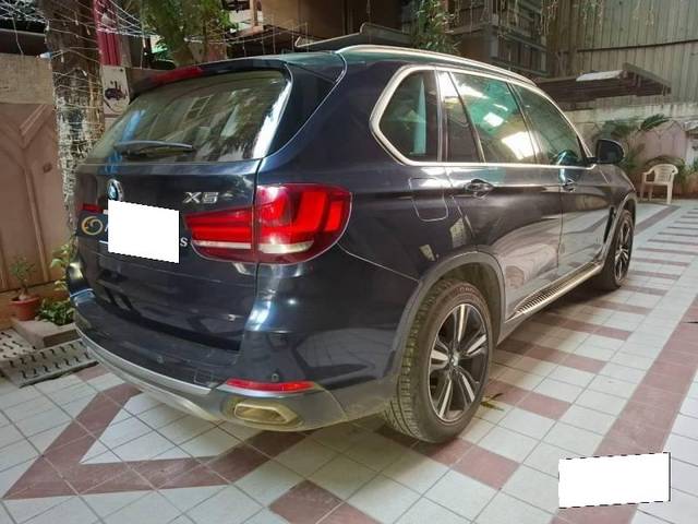 https://images10.gaadi.com/usedcar_image/4231917/original/processed_eecb12f9ea131bd6400e95aab8e23989.jpg?imwidth=6401