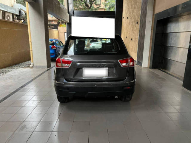 https://images10.gaadi.com/usedcar_image/4231942/original/processed_28f8ae3d7d800c898c16f2417c0402de.png?imwidth=6402